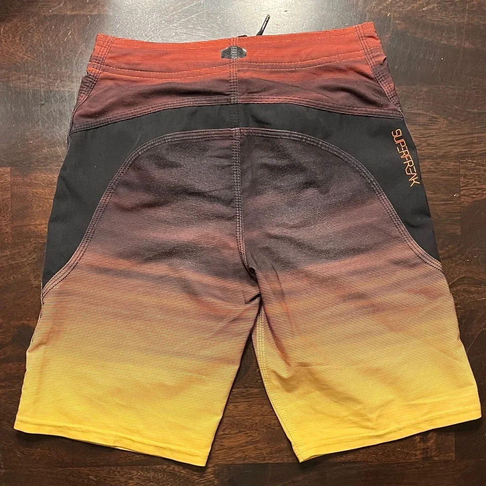 O'Neill Sunset Gradient Board Shorts Size 23